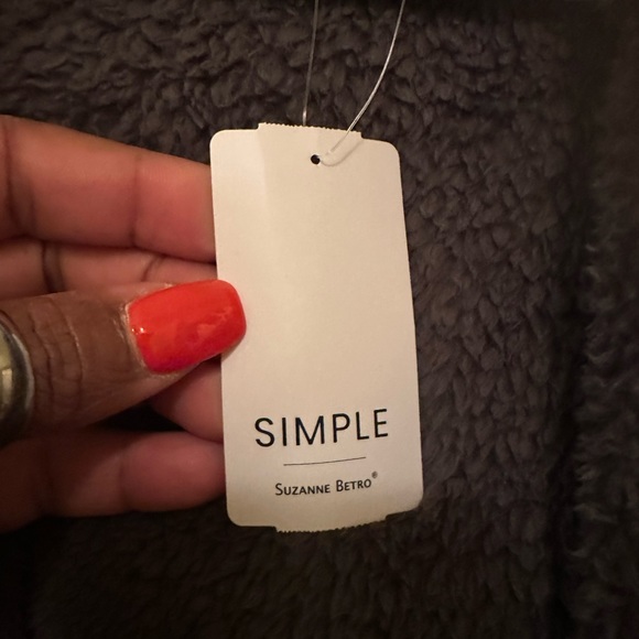 56. Simple Suzanne Betro gray fuzzy hooded jacket L - Picture 2 of 4